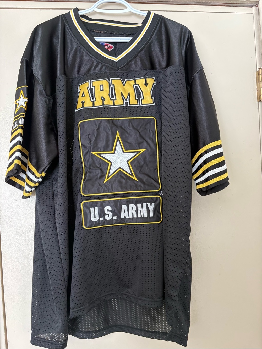 U.S. Army Men's Black and Gold Jersey